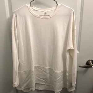 Lululemon flowy bottom shirt
